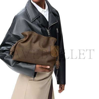 LOEWE MEDIUM FLAMENCO CLUTCH IN GRAINED NUBUCK A411FC1XDT (30*24.5*10.5cm) LOEWE MEDIUM FLAMENCO CLUTCH IN GRAINED NUBUCK A411FC1XDT (30*24.5*10.5cm)